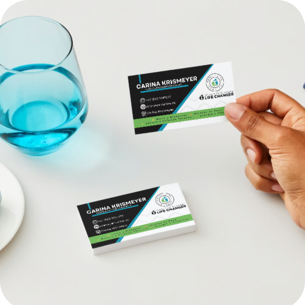 Business cards personalizada conlogo de total life changes TLC hecha por celuxestudio